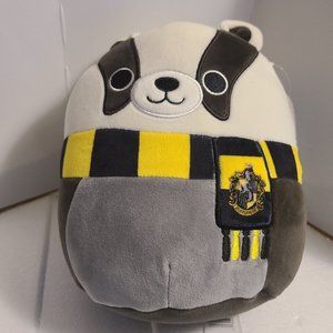 8" SQUISHMALLOWS Harry Potter HUFFLEPUFF BADGER Scarf Plush Hogwarts